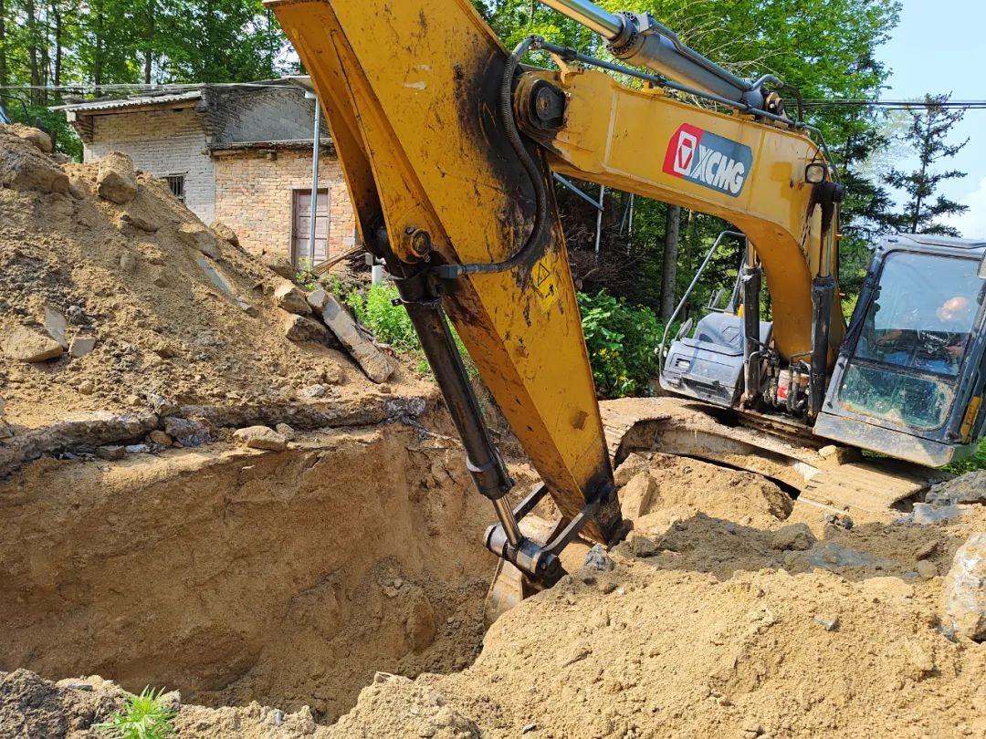 e4e736f89e4cc25b32401dbb72ec84df.jpg e4e736f89e4cc25b32401dbb72ec84df.jpg