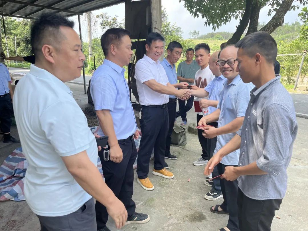 08bbac1e696e41b8dc309f2c415049ef.jpg 08bbac1e696e41b8dc309f2c415049ef.jpg